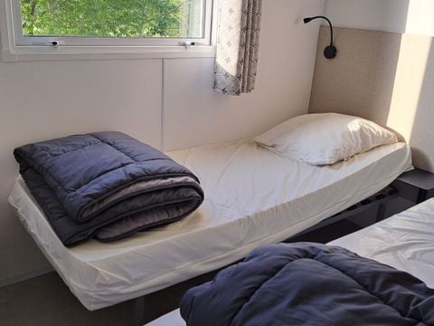 MOBILHOME 6 personnes - CONFORT / 3 chambres/ Terrasse