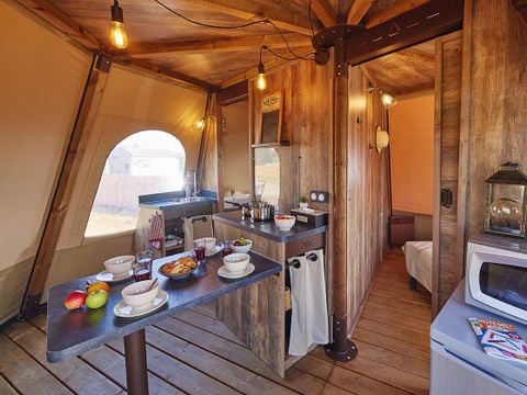 Tente 4 personnes - TIPI HOME 2 chambres /Avec douche et WC