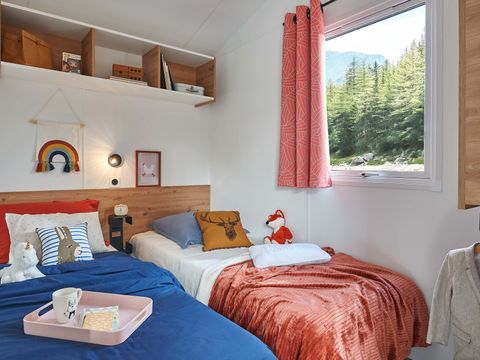 MOBILHOME 4 personnes - PREMIUM 2chb Jacuzzi