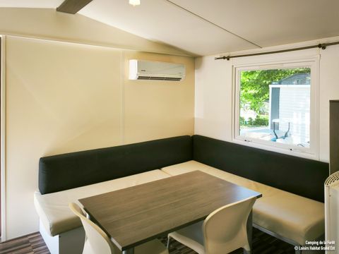 MOBILHOME 5 personnes - Confort 32m² - 2 chambres + terrasse + TV + Clim -