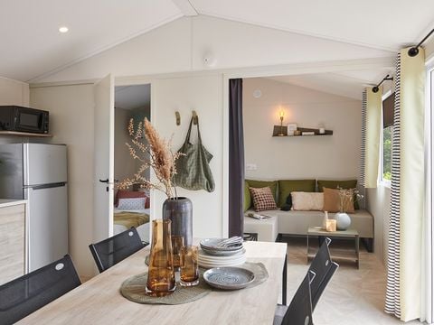 Mobilhome 4/6 personnes - "BAHIA - MODULO Confort +" - 27m² - 2 chambres - Terrasse couverte