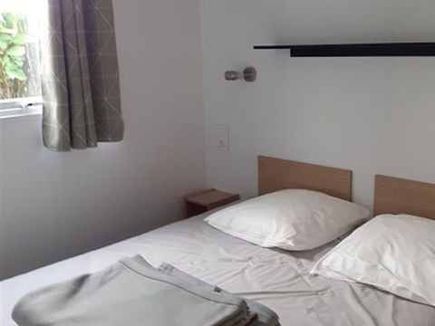 MOBILHOME 4 personnes - MOOREA - 2 chambres + terrasse