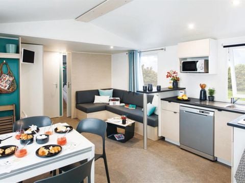 MOBILHOME 8 personnes - SMALA 38m² - 4 chambres + terrasse couverte