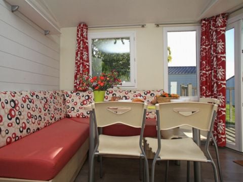 MOBILHOME 4 personnes - 2 chambres avec terrasse