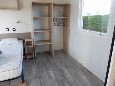 MOBILHOME 4 personnes - Confort  PMR 2 chambres avec terrasse