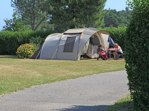 Emplacement - Confort avec électricité 10A