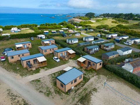 Camping Bel Air Villages - La Pointe de Roscoff - Camping Finistère - Afbeelding N°0