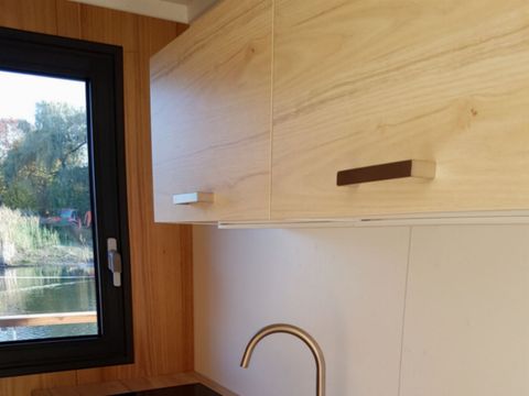 HÉBERGEMENT INSOLITE 6 personnes - Nénuphar