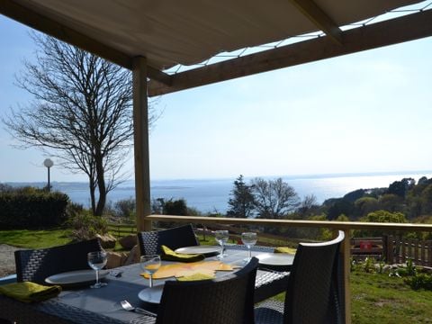 MOBILHOME 4 personnes - PRESTIGE VUE MER exceptionnelle !