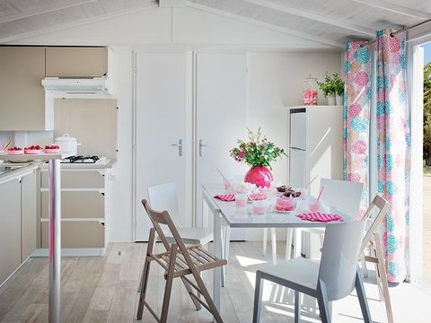 MOBILHOME 8 personnes -  Mobil home Premium 38m² - 4 chambres - terrasse couverte 8 pers