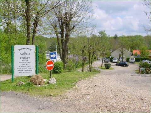 Camping Le Criquet - Camping Yvelines - Image N°2