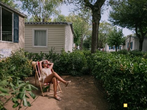 MOBILHOME 5 personnes - AURA PETS AC