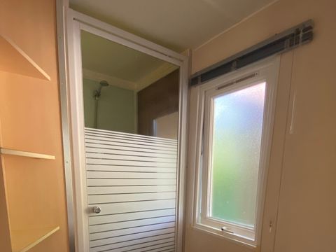 Mobilhome 6 personnes - 37m² - 3 chambres avec terrasse