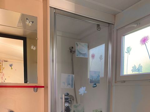 Mobilhome 2 personnes - 15m² - 1 chambre avec terrasse