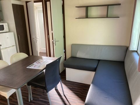 MOBILHOME 2 personnes - 08-Mobil-Home Confort 32m2 (2ch - 2/6 pers.) + TV + Clim - prix pour 2 personnes