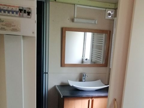 CHALET 2 personnes - 10-Chalet du Belier Confort 24m2 (2ch - 5pers) + Jaccuzzi + Lits faits + serviette + kit boisson - prix pour 2 personnes