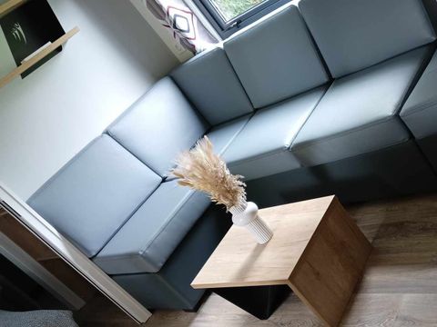 TENTE TOILE ET BOIS 2 personnes - 21-Lodge de Luxe + jacuzzi plein air+ lits faits + serviettes + kit boissons chaudes - prix pour 2 personnes