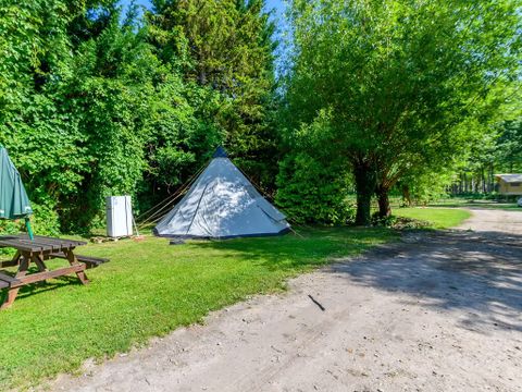 Flower Camping de la Trye - Camping Oise - Image N°34