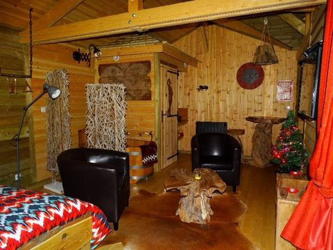 CHALET 2 personnes - Cabane de D'JO (Baignoire bois, Vue étangs & champ)