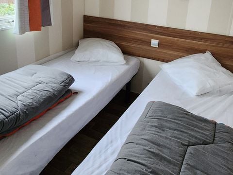 MOBILHOME 4 personnes - Mobil-home n°9