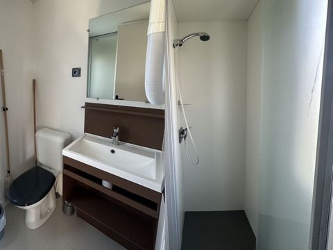 MOBILHOME 4 personnes - Confort + 2 ch 2 sdb 4 pers