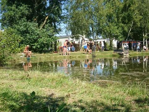 MOBILHOME 4 personnes - 2 chs vue Etang