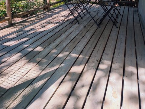 Tente en toile et en bois 4 personnes - Cabane Lodge sur Pilotis Confort 27m² - 2 chambres + terrasse couverte