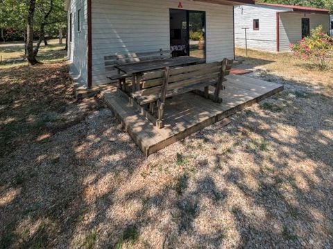 Mobilhome 6 personnes - Cottage Confort 35m² - 2 chambres + Terrasse + TV