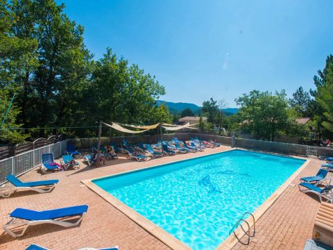Flower Camping Jas du Moine - Camping Alpes-de-Haute-Provence - Image N°0