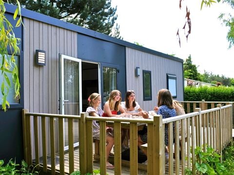 MOBILHOME 8 personnes - 3 chambres - PREMIUM - 2 salles de bain - 36 et 40 m²