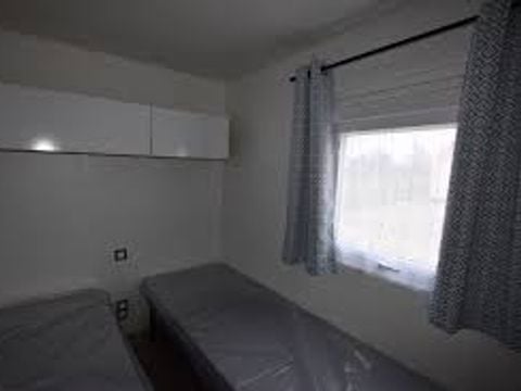 MOBILHOME 4 personnes - confort 2 CH