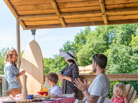 HÉBERGEMENT INSOLITE 5 personnes - LODGE