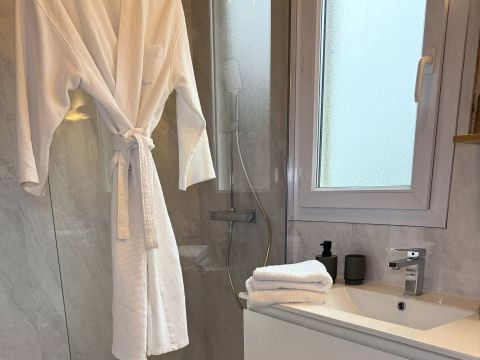 CHALET 6 personnes - Premium 3 Pièces 4/6 Personnes Climatisé + TV