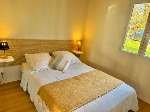 CHALET 6 personnes - Premium PMR - 39m² -  2 chambres / terrasse couverte
