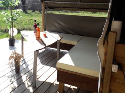 LODGE 5 personnes - Tente écolodge Toile de Savel - 40 m2 - 2 chambres