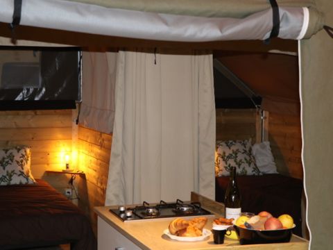 LODGE 5 personnes - Tente écolodge Toile de Savel - 40 m2 - 2 chambres