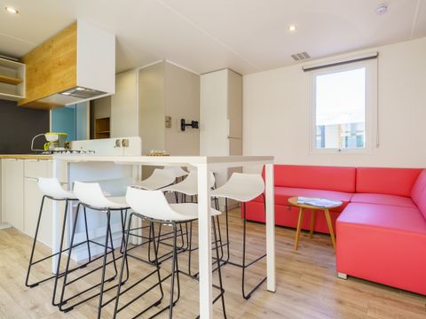 MOBILHOME 8 personnes - Aloa dimanche 6/8 prs