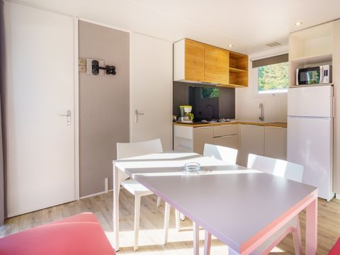 MOBILHOME 8 personnes - Wallis samedi 6/8 prs