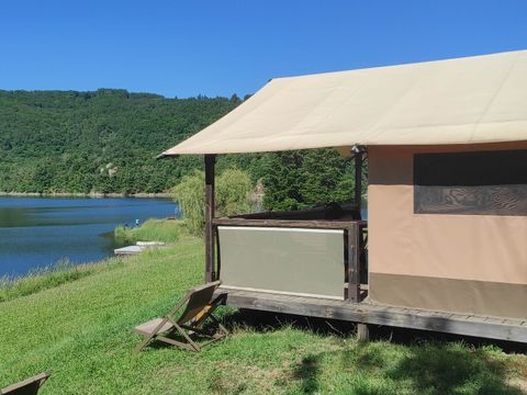Tente en toile et en bois 5 personnes - Tente Safari Lodge vue lac 5 pers