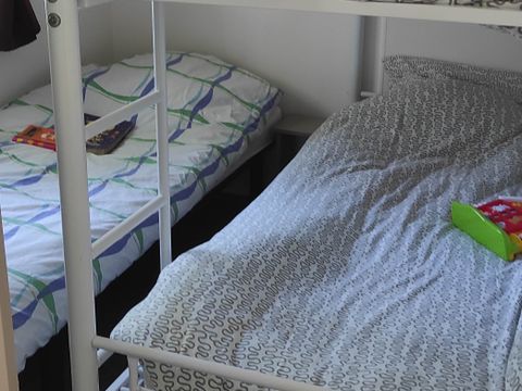 MOBILHOME 5 personnes - Mobil home 25m² 2 chambres avec télévision et climatisation 5 pers