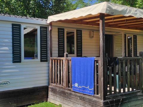 MOBILHOME 6 personnes - 31 m² / 3 chambres - Terrasse semi-couverte + TV + climatisation