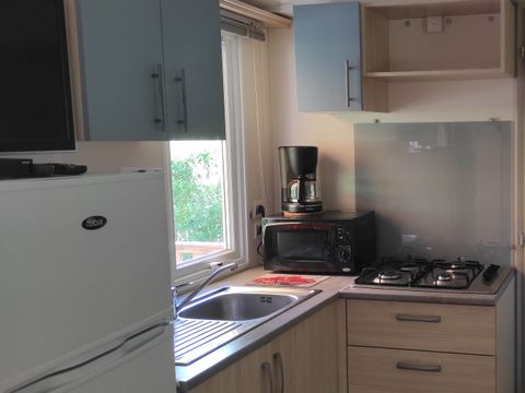 MOBILHOME 6 personnes - 31 m² / 3 chambres - Terrasse semi-couverte + TV + climatisation