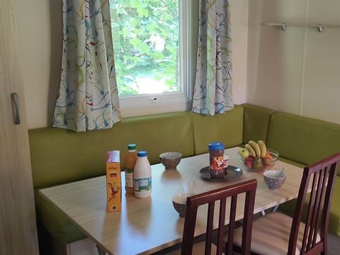 MOBILHOME 6 personnes - 31 m² / 3 chambres - Terrasse semi-couverte + TV + climatisation