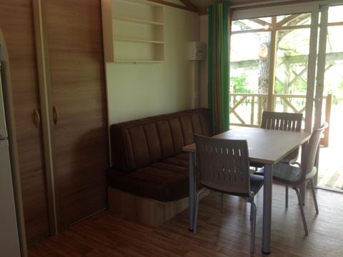 CHALET 6 personnes - Chalet 32 m² / 3 chambres - Terrasse couverte 12 m² TV 6 pers