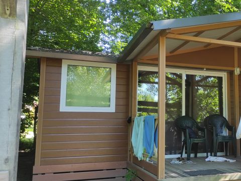 CHALET 6 personnes - Chalet 32 m² / 3 chambres - Terrasse couverte 12 m² TV 6 pers