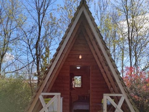 HÉBERGEMENT INSOLITE 2 personnes - Cabane bois