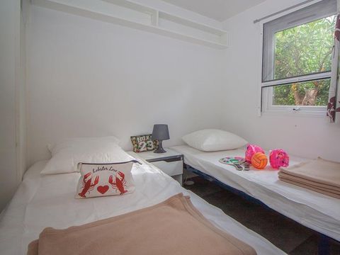 MOBILHOME 4 personnes - Mobil-home Provence Sérénité 25 m² - Jacuzzi privatif - 3 pièces - 2 chambres - Climatisation
