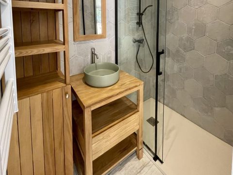 APPARTEMENT 4 personnes - Glycines 36 m² - 3 pièces - Climatisation + TV