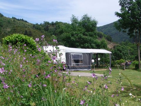 Emplacement - 90m² - voiture