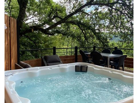 GÎTE 4 personnes - SPA